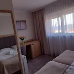 ***nat Ξενοδοχείο Sarbinowo