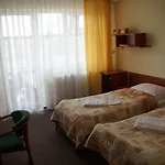 ***nat فندق ساربينوفو