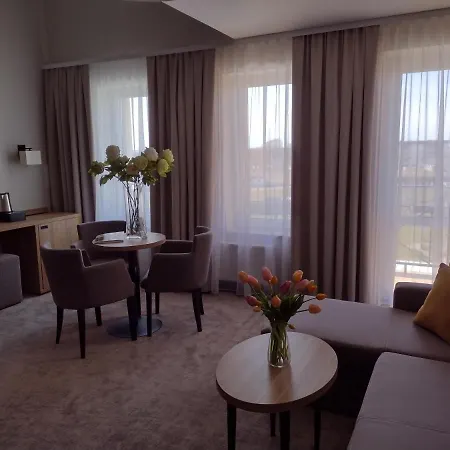 ***nat Hotel 3*