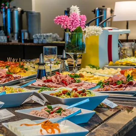 ***nat Hotel Sarbinowo