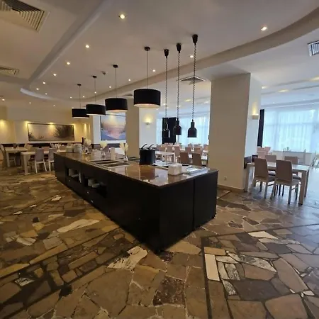 ***nat Hotell Sarbinowo